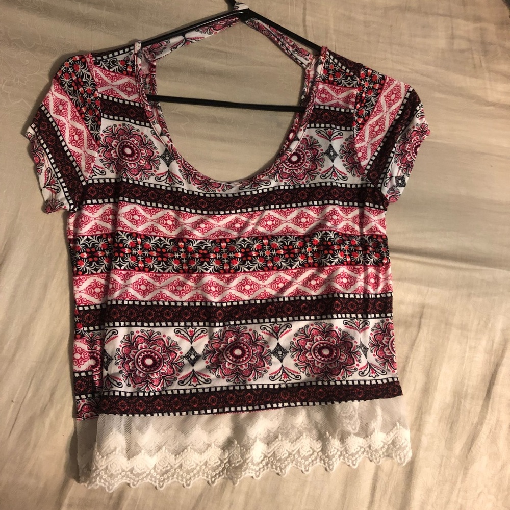 Crop top